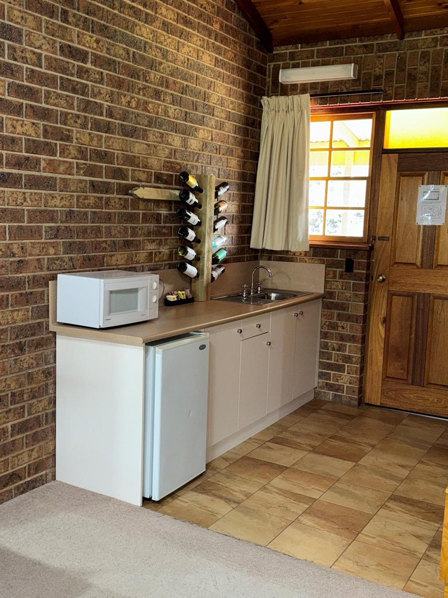 Coonawarra Place Motor Inn Esterno foto