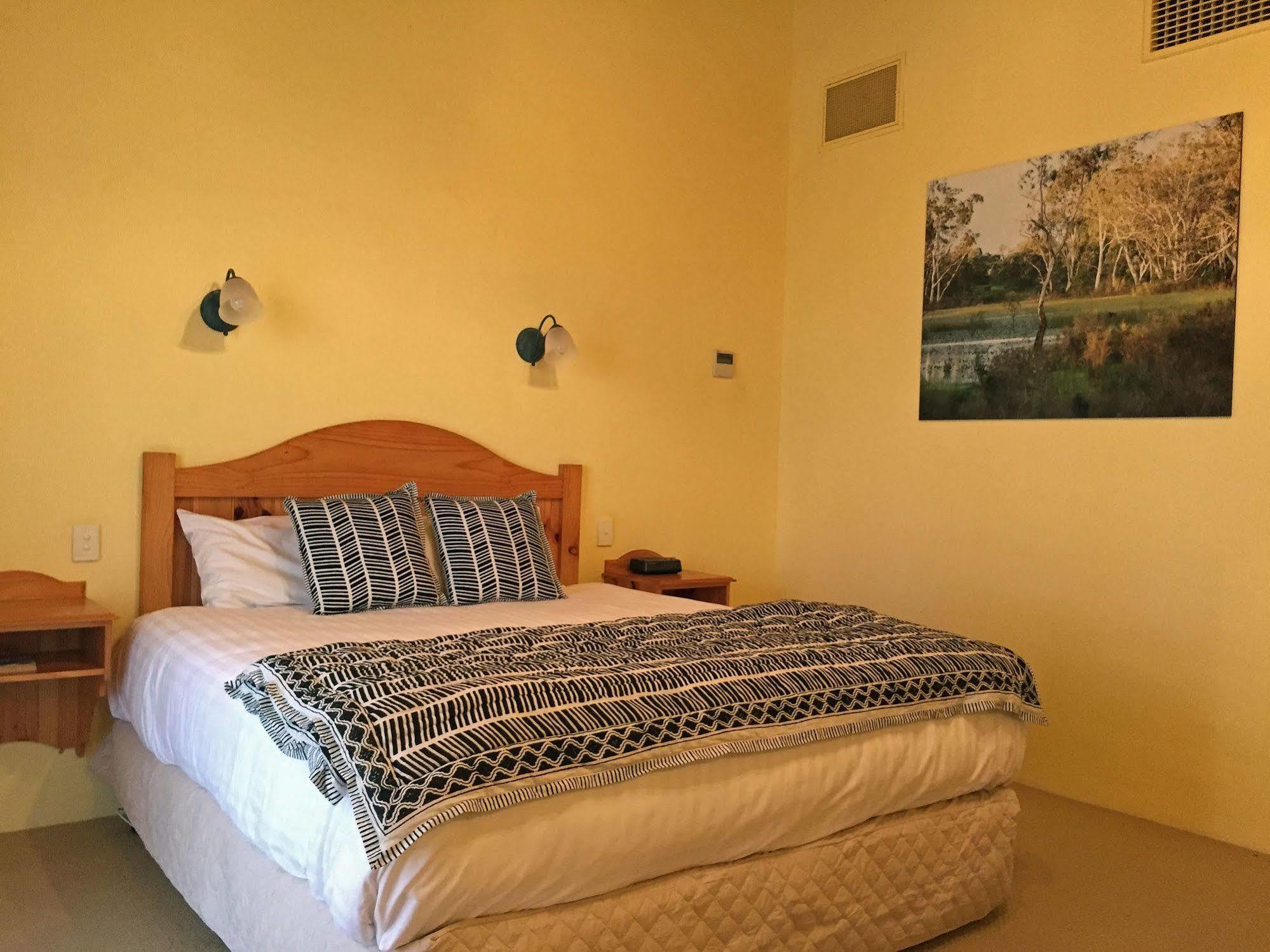 Coonawarra Place Motor Inn Esterno foto